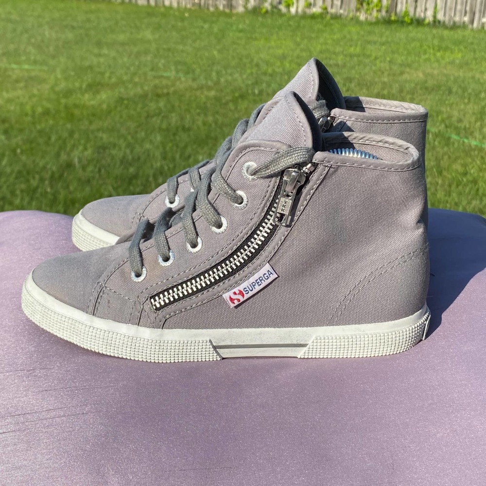 Superga Hi Top Gray Sneakers   Women's 5/ Men's 3.5   #S0075R0